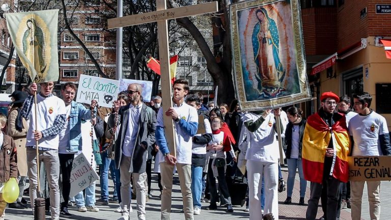El auge de la derecha religiosa -- Ángel Munárriz
