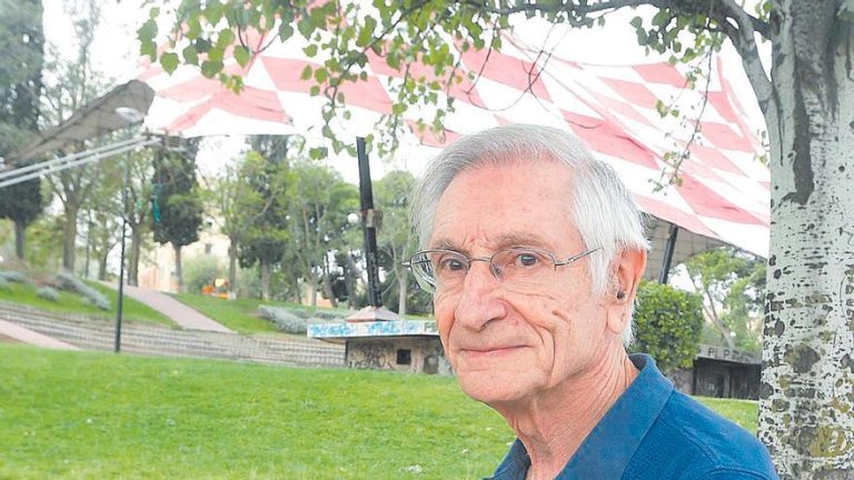 Ricardo Álvarez Domínguez, Premio del Día del Cooperante en Aragón: «Sigo tocando las narices a las instituciones» -- M.G.C.