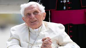 Juan Pablo II y Benedicto XVI alertaron sobre el cambio climático escrito por -- Sandra Estrada Real