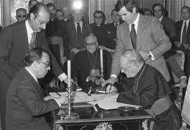 Sumar insta al Gobierno a actualizar los Acuerdos con la Santa Sede para «suprimir los privilegios» de la Iglesia