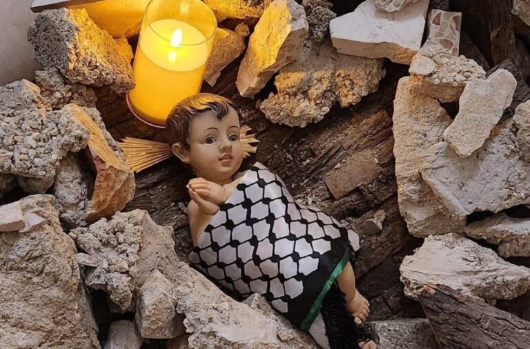 Navidad, un grito por la paz -- Mari Carmen y Fernando Bermúdez