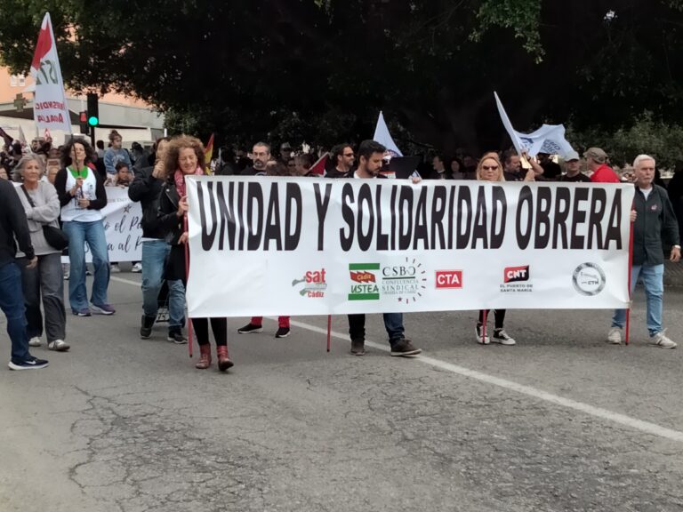 Miles de personas se unen al 1 de mayo alternativo en Andalucía -- Aurora Báez Boza