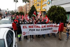 «Abrazos para los nazis, tanquetas para la clase trabajadora» -- Solidaridad Obrera