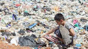 ( l -ll ) ¿Qué hacemos con los pobres, en nuestra pobre vida? -- Alfonso Olaz OFS