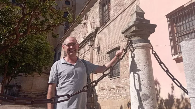 Francisco Berrocal, miembro del Movimiento pro Celibato Opcional en la Iglesia: «En el mundo de hoy el celibato no es un valor” -- Alfonso Vázquez
