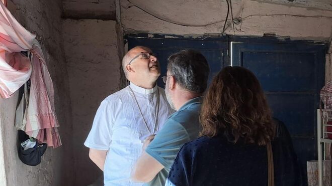 Obispo de Málaga José Antonio Satué: «Criminalizar a los inmigrantes es un pecado grave»