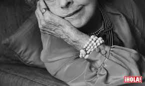 La soledad no deseada que atraviesan los mayores en Navidad: «Se me encoge el pecho al pensar que esta será la sexta que pasa mi madre sola» -- Rocío Cruz