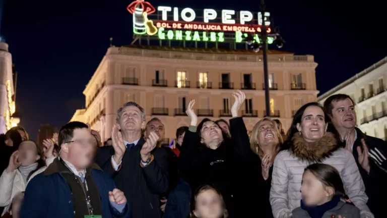 ‘Llamados’ a ‘Despertar’: la ultraderecha se cuela en los macroeventos ‘católicos’ -- Jesús Bastante