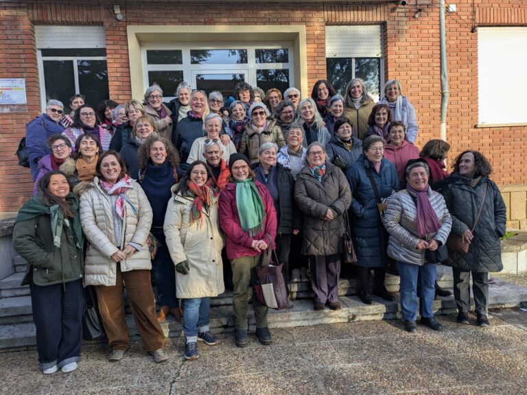 Primer Encuentro de la Revuelta Norte de mujeres en la Iglesia