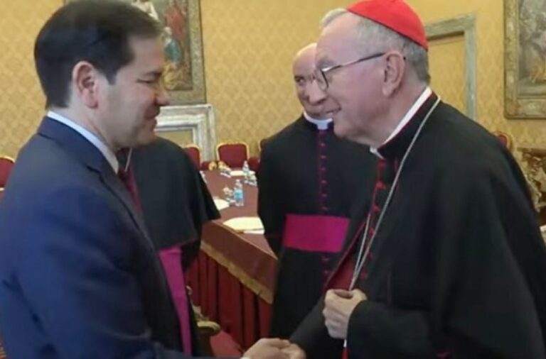 Marco Rubio; compleja visita de distensión