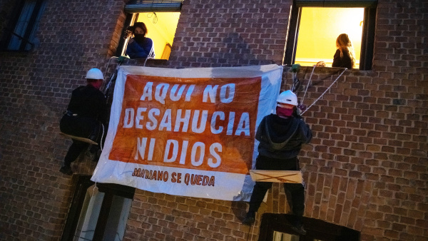 No especularás: el negocio inmobiliario de la Iglesia que ha dejado en la calle a personas sin recursos -- Laura Prieto gallego