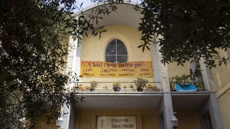 Sant Medir, la última parroquia rebelde de Barcelona: “Aquí nadie fue a ver al Papa” -- Albert Aragonès